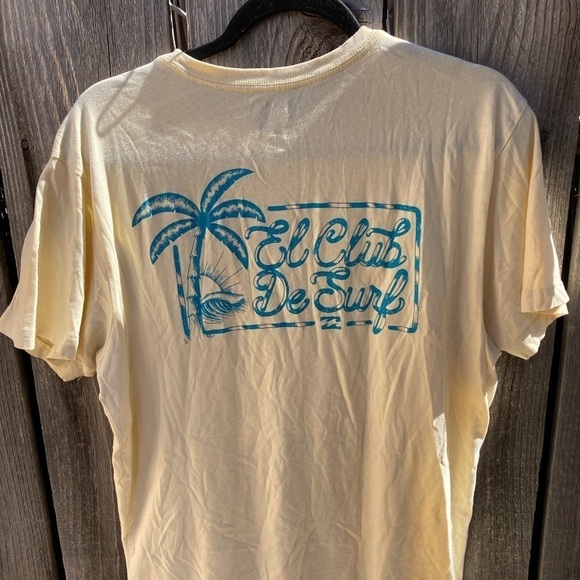 Men's Billabong T-Shirt Yellow Logo M Cotton Surf Stretch Beach Palm Double Side - Picture 1 of 11